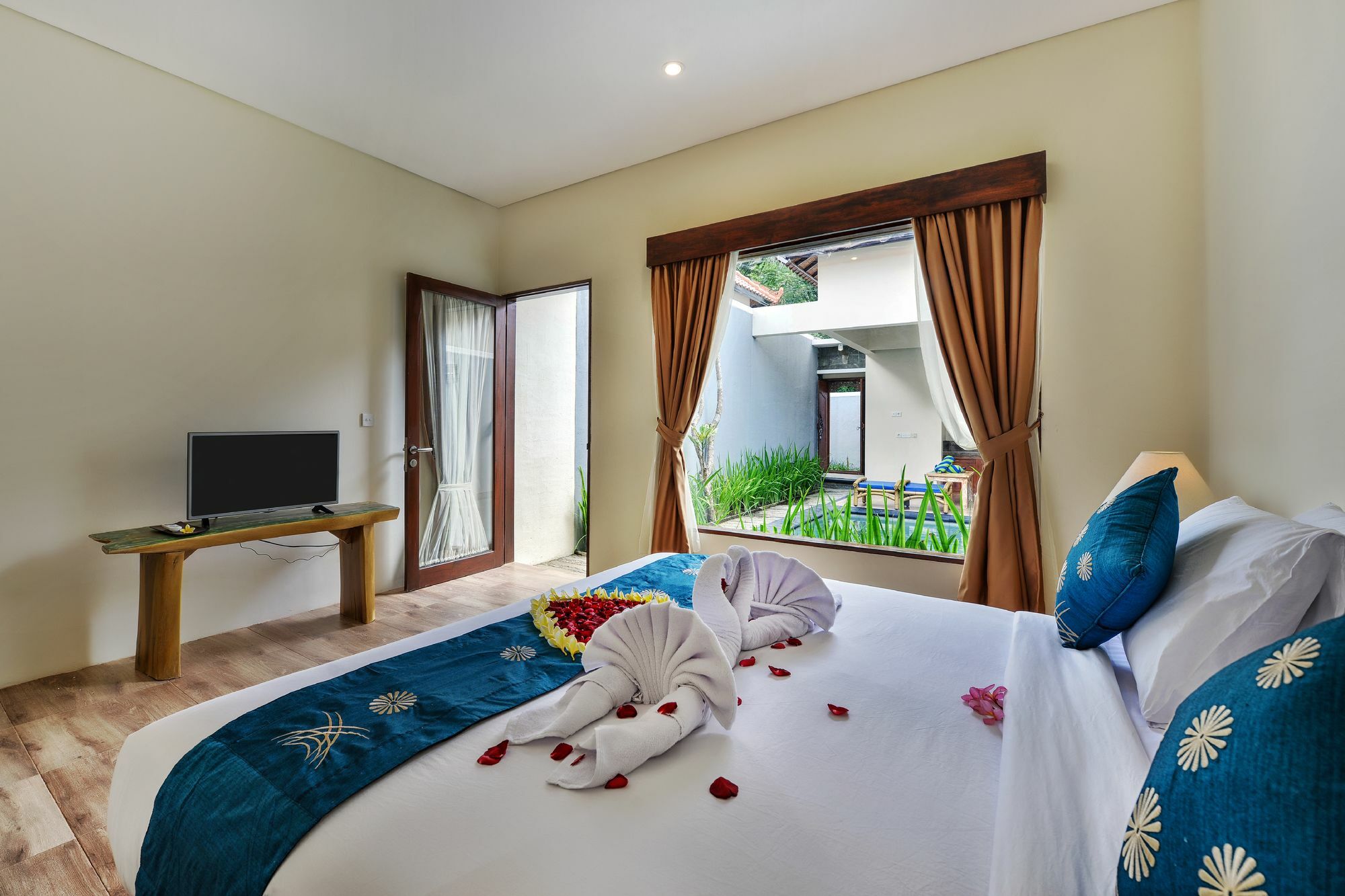 Yoga Ubud Private Pool Villa Exterior photo